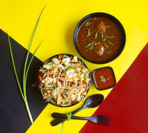 Mix Noodles + Chilli Chicken 