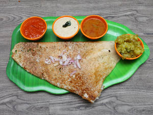 Onion Rava Masala Dosa