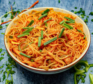 Veg Hakka Noodles 