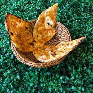 Butter Garlic Naan
