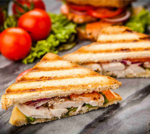 Chilli Paneer Sandwich