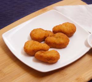 Chicken Nuggets (5)