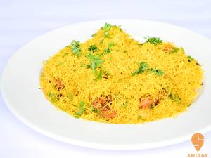 Sev Batata Puri