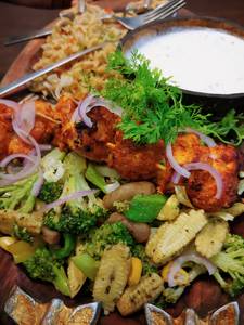 Chicken Tikka Platter