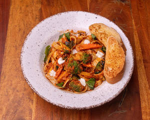 Veg Fettuccini Arrbiata With Bu Rrata & Basil Oil Pasta