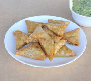 Navtad Samosa [12 Pieces]