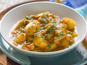 Chicken Curry With Potatoes