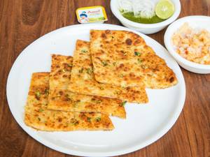 Aata Paneer Paratha Spl