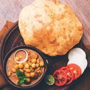 Chola Bhatura