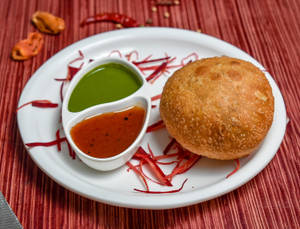 Kachori (2 Piece)