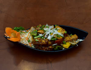 Paneer Chilly Dry (8 Pieces)