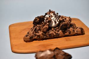 Fudgy Brownie Bubble Waffle (1 Pc)