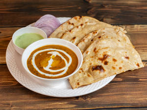 Dal Makhni + 4 Butter Roti