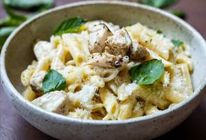 Chicken Alfredo Pasta