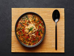 Veg Manchow Soup Crispy Noodles