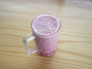 Strawberry Ice Crusher