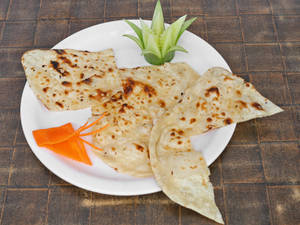 Butter Naan (1pc)