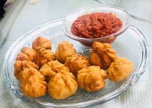 Fried Paneer Momos (Full Plate) (10 Pcs)