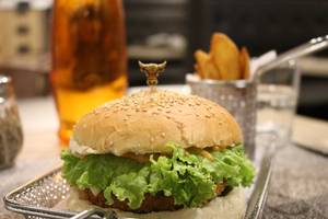 Holy Smoke Veggielicious Burger