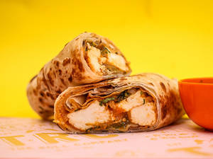 Paneer Achari Roll