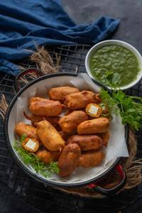 Paneer Pakora [8 Pieces] 