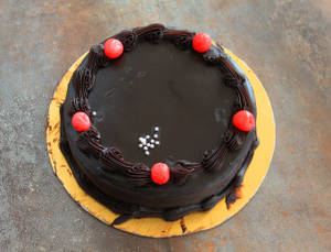 Chocolate Triffle Eggless Cake