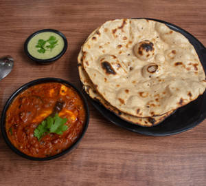 Qtr kadhai paneer + 2 Tandoori roti