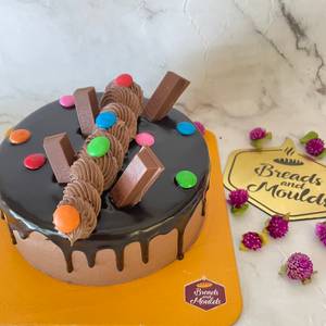 Kitkat Eggless Half Kg