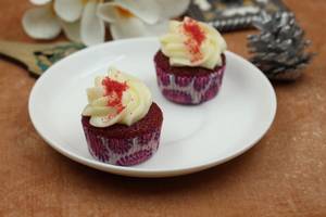 Red Velvet Mini Cup Cake (6 Pcs)