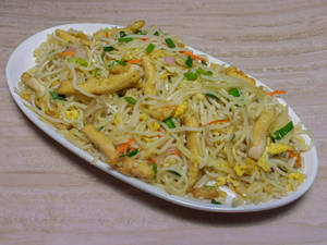 Chicken Hakka Noodles 