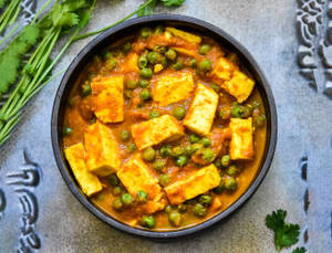 Mattar Paneer