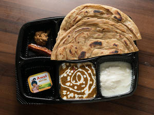 Tawa Paratha With Dal Makhani Combo [ 2 Pieces] [tpf]