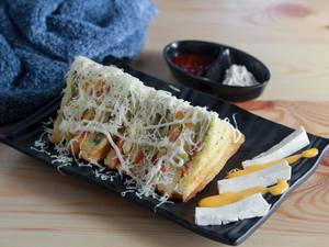 Tandoori Paneer Sandwich 