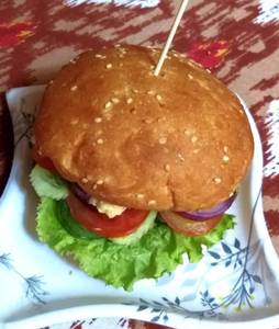 Classic Veg Burger (1pcs)