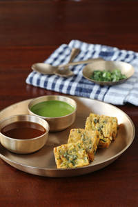 Kothimbir Wadi (Gluten Free)6Pcs(220Grm)