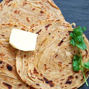 Laccha Paratha   