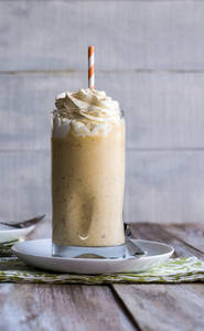 Dates Milkshake