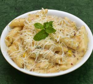 White Sauce Pasta