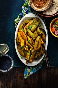 Aloo Parwal