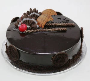Chocolate cream cake