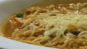 Cheesy Maggie
