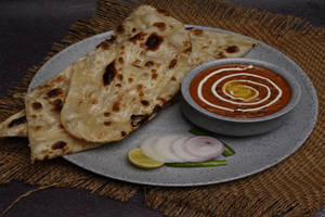Dal Makhani With Butter Naan