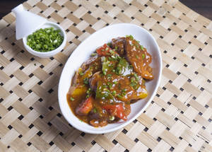 Five Spice Fish In Plum Sauce With Bell Pepper (8 Pcs)