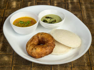 Idli Vada