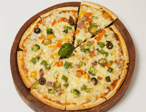 Grilled Veggie Pizza