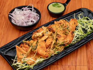 Boneless Spl. Butter Chicken Tikka (8 Pcs)