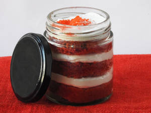 Red Velvet Jar Cake Medium