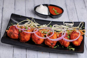Veg Tandoori Momos [6 Pieces]