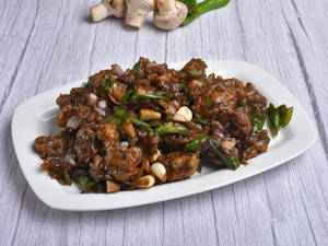 Mushroom Red Chilli Fry