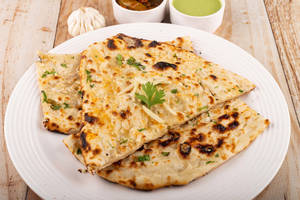 Aloo Naan With Gravy [online]